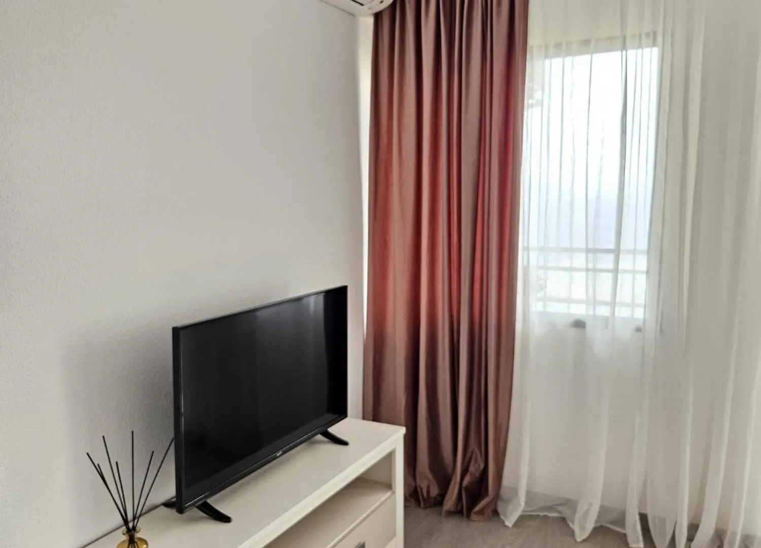 Luxury Sun & Sea View Suite Paraiso アデヘ アパート